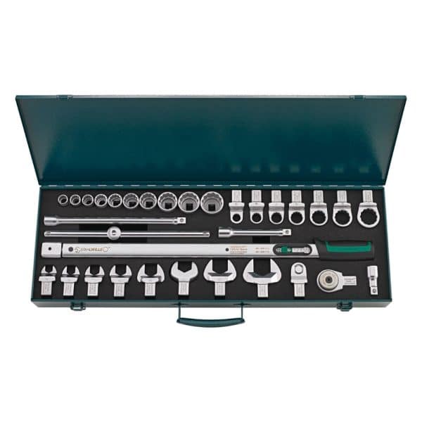 Set z moment ključem in nastavki 32-delni